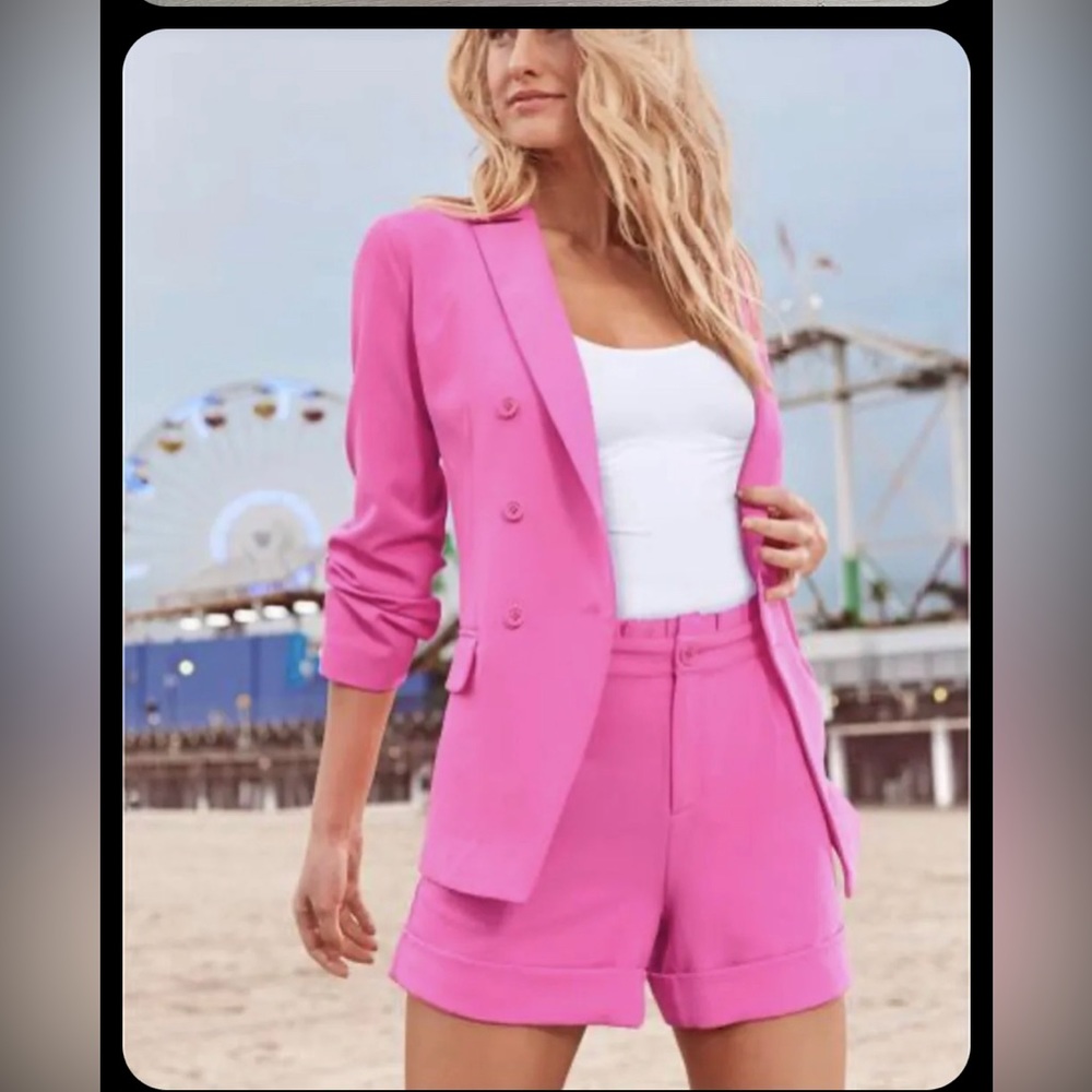 Venus dressy shorts